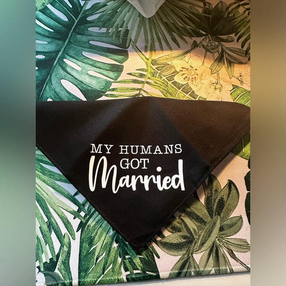 Dog Wedding Bandana - Picture 1 of 3